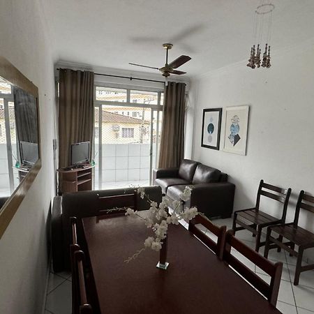 גוארויה Apartamento Uma Quadra Da Praia Das Asturias מראה חיצוני תמונה