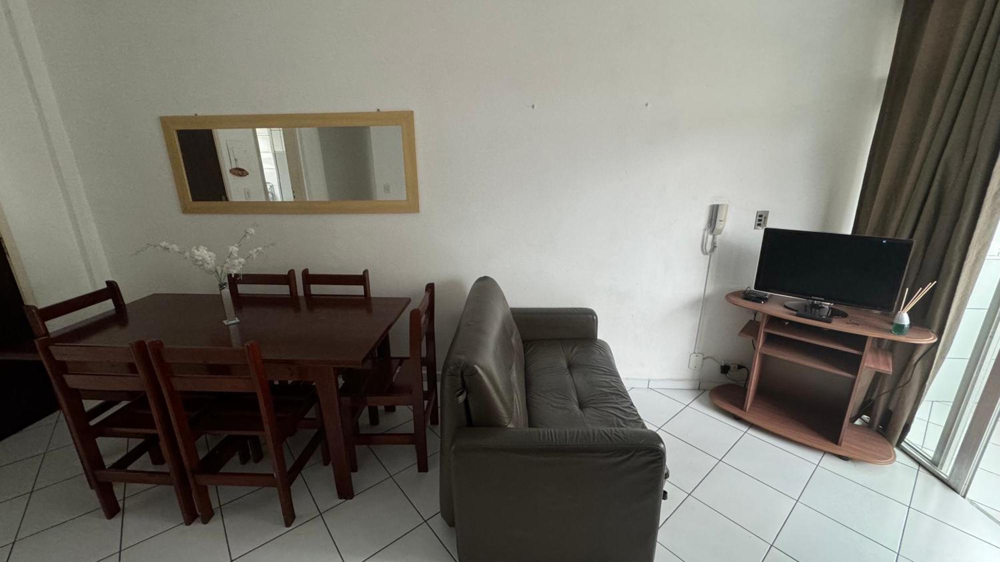 גוארויה Apartamento Uma Quadra Da Praia Das Asturias מראה חיצוני תמונה